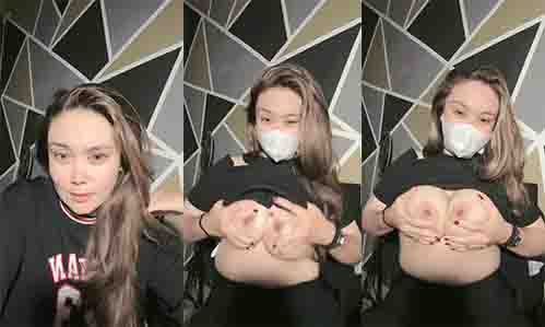 Bokep Miss Faa Pamerin Uting Toket Gede Pink
