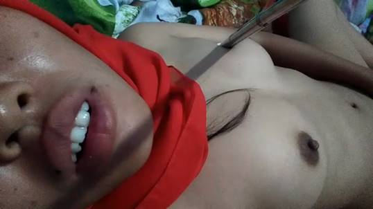Bokep vcs hijab sange berat pengen ngewe