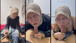 Bokep dream disepongin cewek jilbab kacamata melayu