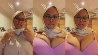 Bokepcuy skandal jilbab tobrut kacamata malay nakal