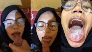 Pintu Bokep crotin diwajah jilbab cantik malay